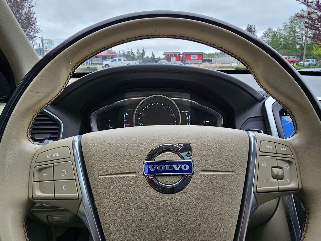 2015 Volvo XC60 T5 Drive-E Premier